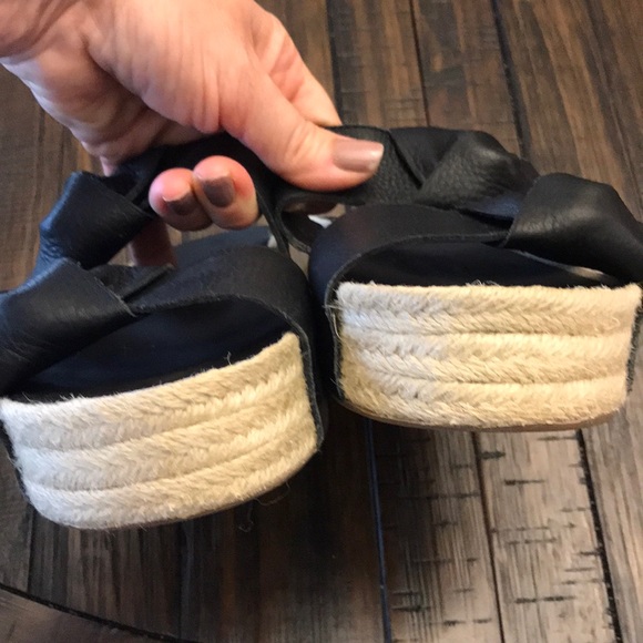 Lucky Brand Izbremma Leather Knot Espadrilles - Picture 9 of 13